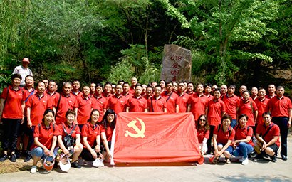 政治生日喚初心，牢記使命永奮斗